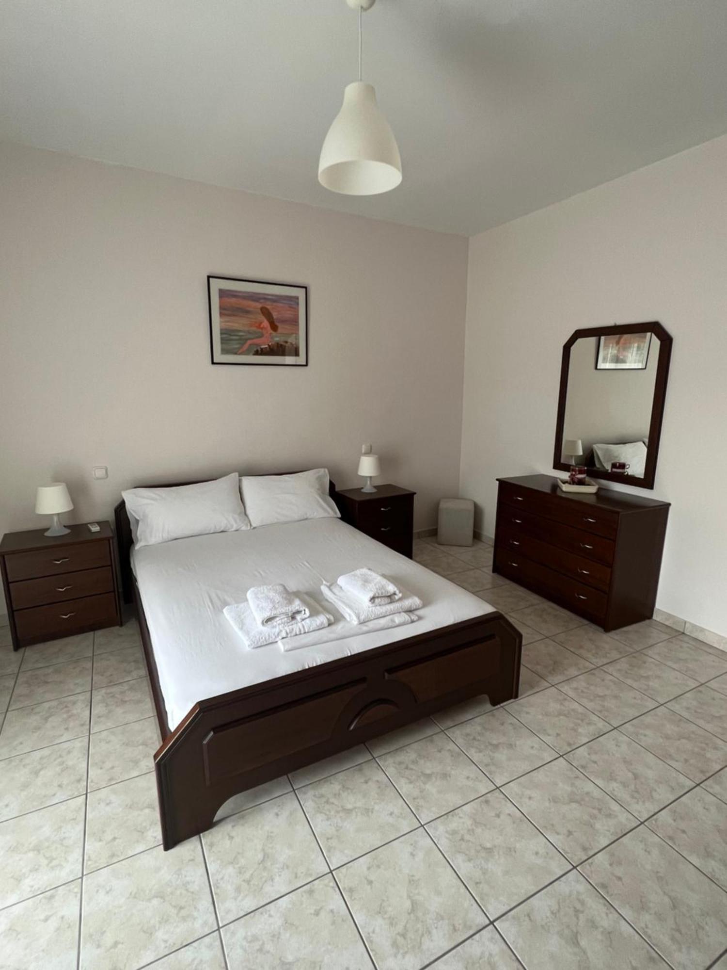 Alexandra' S Apartments Платарія Екстер'єр фото