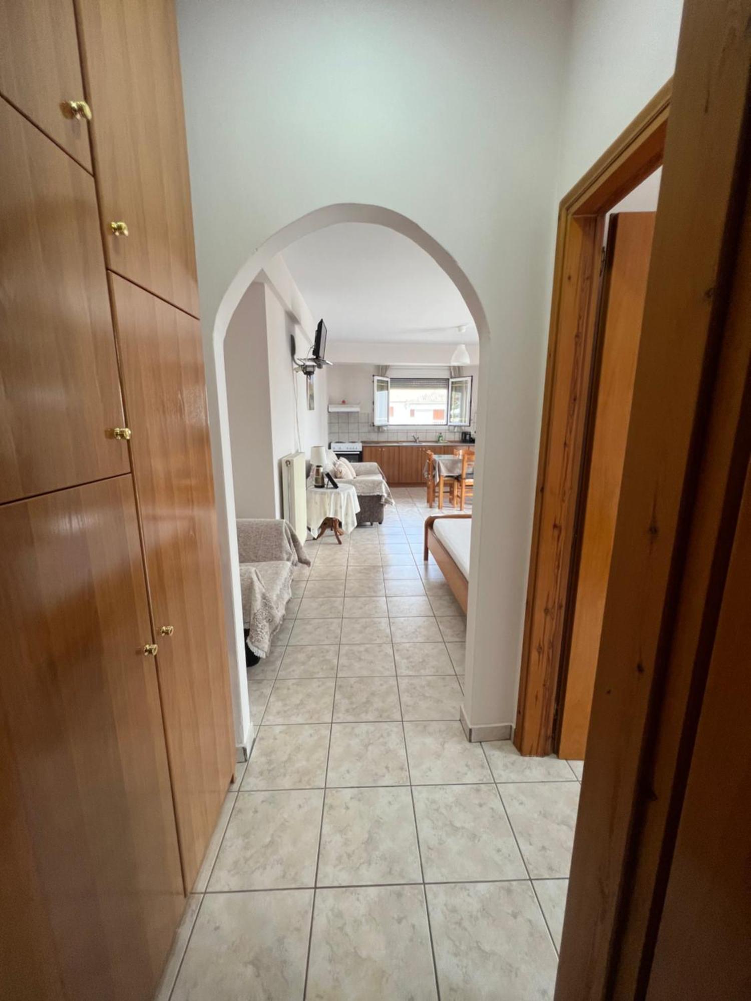 Alexandra' S Apartments Платарія Екстер'єр фото